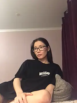 Milka23 online show from 12.29.24