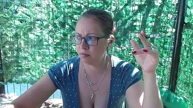 LadyHellene online show from 05.26.26