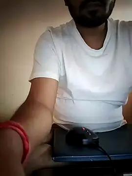 Jayesh Love online show from 01.05.25