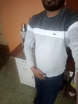 Jayesh Love online show from 01.18.25