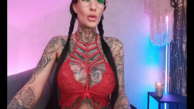 MeganWitch online show from 01.24.25