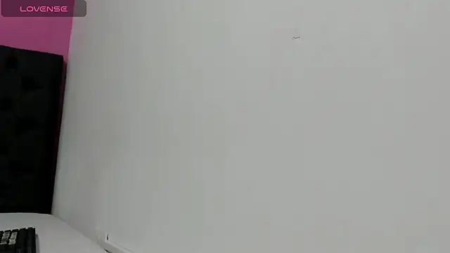 Snapshot of _candy_jade_ chatting on 10.18.25  candy jade  online show from 10.18.25