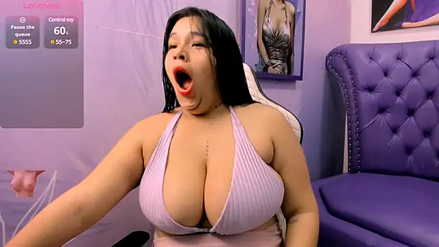 emma  milk  online show from 02.22.25