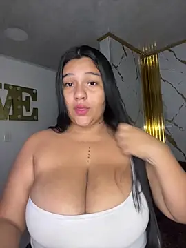 emma  milk  online show from 01.15.26