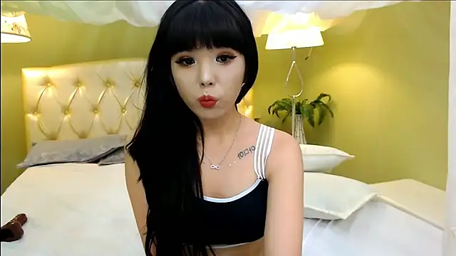 lilzannye online show from 10.19.25