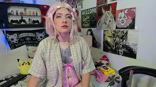 AuroraChann online show from 03.08.25