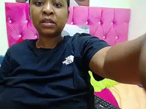 Hotty-boobsxxx online show from 12.10.24