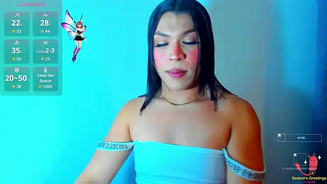 Snapshot of miavalentinaaa chatting on 09.30.25 miavalentinaaa online show from 09.30.25