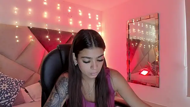 GiaFu online show from 10.30.25