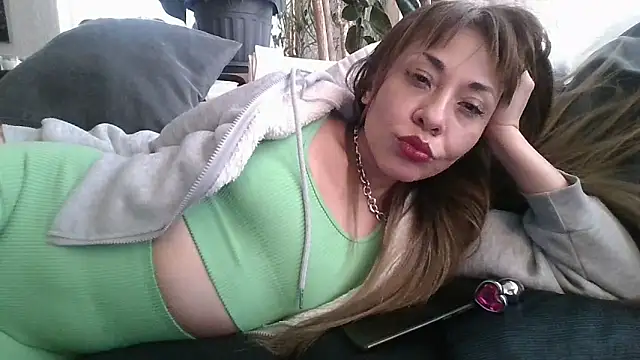 KarolinaReaper online show from 02.17.25