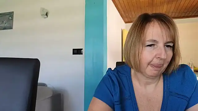 Snapshot of Sandcoq chatting on 06.11.26 Sandcoq online show from 06.11.26