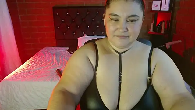 KATIIA16 online show from 12.15.24
