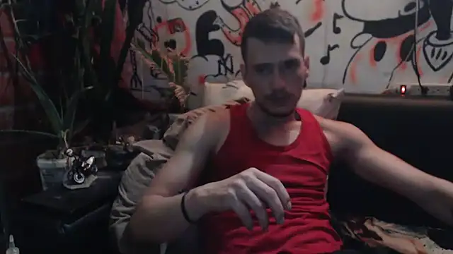 roystonee01 online show from 04.14.26