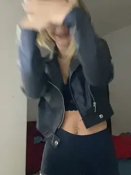 Carolinen online show from 01.27.25