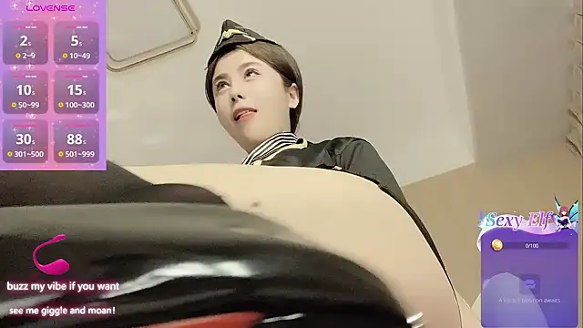 jiaozi-kiss online show from 12.12.24