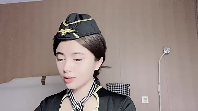 jiaozi-kiss online show from 12.16.24