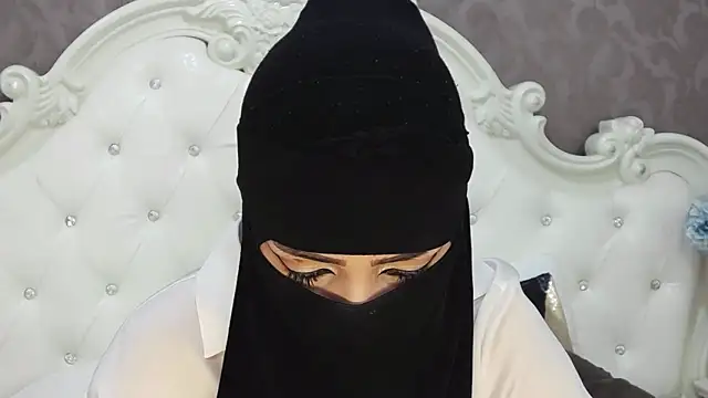 Snapshot of Hajar_Kar chatting on 06.10.26 Hajar Kar online show from 06.10.26