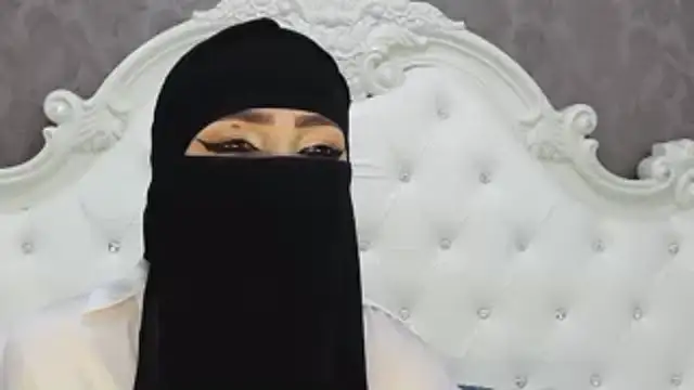 Snapshot of Hajar_Kar chatting on 06.13.26 Hajar Kar online show from 06.13.26