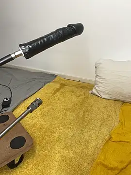 Snapshot of carlianal chatting on 09.21.25 carlianal online show from 09.21.25