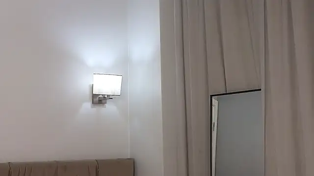 Snapshot of magnificent_angel chatting on 02.17.25 magnificent angel online show from 02.17.25