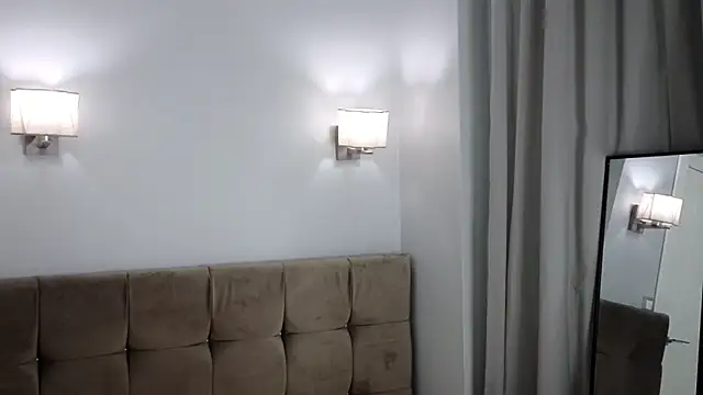 Snapshot of magnificent_angel chatting on 03.17.25 magnificent angel online show from 03.17.25