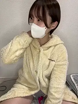 -x MIU x online show from 03.10.25