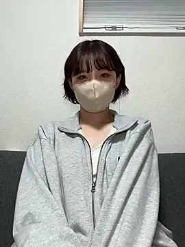 Snapshot of -x_MIU_x chatting on 06.01.26 -x MIU x online show from 06.01.26