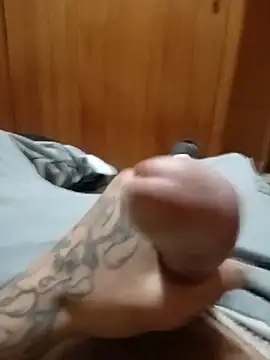 chicomalo3024 online show from 02.13.25