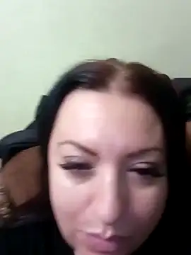 Snapshot of Veronica-Celie chatting on 12.24.24 Veronica-Celie online show from 12.24.24