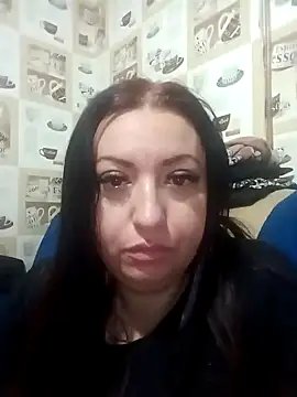Snapshot of Veronica-Celie chatting on 12.25.24 Veronica-Celie online show from 12.25.24