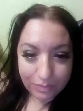 Snapshot of Veronica-Celie chatting on 12.30.24 Veronica-Celie online show from 12.30.24