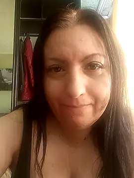 Veronica-Celie online show from 10.29.25