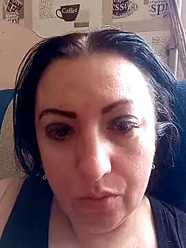 Snapshot of Veronica-Celie chatting on 05.24.26 Veronica-Celie online show from 05.24.26