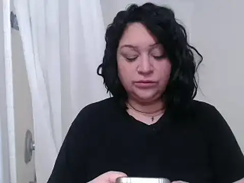Snapshot of AlyssiaAmoreXO chatting on 01.15.25 AlyssiaAmoreXO online show from 01.15.25