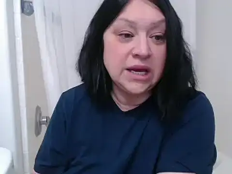Snapshot of AlyssiaAmoreXO chatting on 01.21.25 AlyssiaAmoreXO online show from 01.21.25