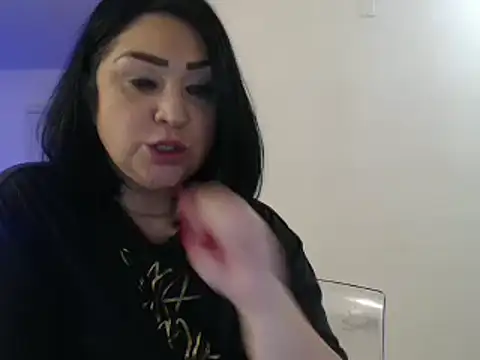 Snapshot of AlyssiaAmoreXO chatting on 02.15.25 AlyssiaAmoreXO online show from 02.15.25