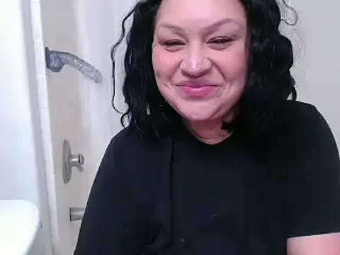 Snapshot of AlyssiaAmoreXO chatting on 02.28.25 AlyssiaAmoreXO online show from 02.28.25