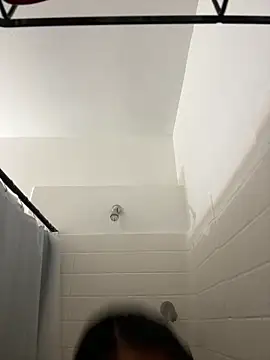 AlyssiaAmoreXO online show from 10.09.25