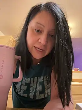 AlyssiaAmoreXO online show from 02.13.26