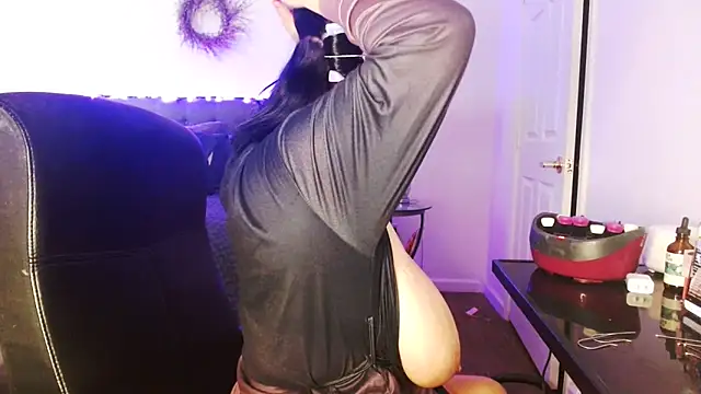 Snapshot of AlyssiaAmoreXO chatting on 03.29.26 AlyssiaAmoreXO online show from 03.29.26