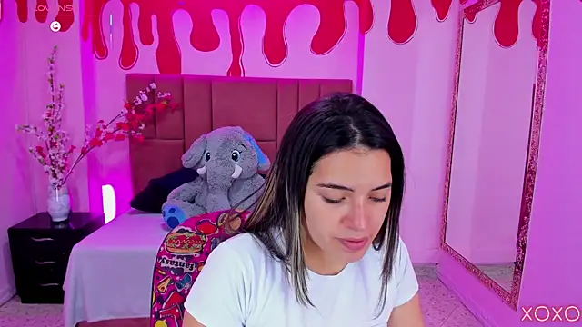 Leah Means  online show from 02.20.25