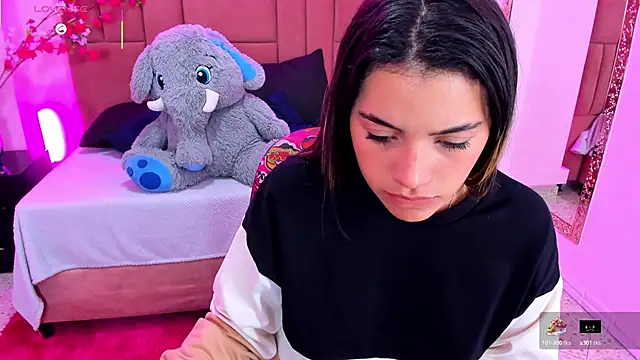 Leah Means  online show from 02.22.25
