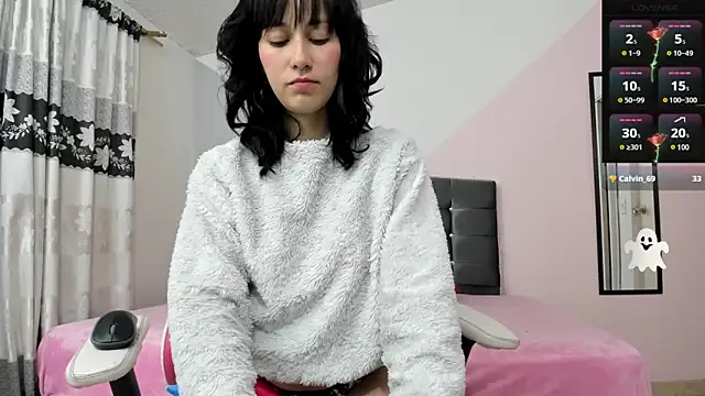 Camcrush   online show from 12.16.24