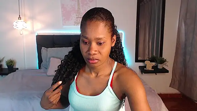 Snapshot of Brown_Pearl chatting on 12.04.24 Brown Pearl online show from 12.04.24