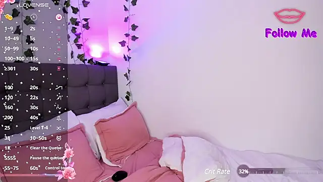 charlotte james0 online show from 02.11.25