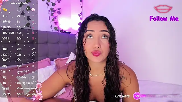 charlotte james0 online show from 02.12.25