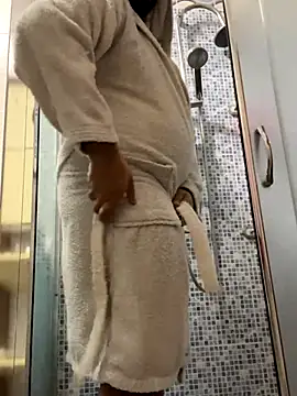 Dikkiduohottt online show from 10.29.25