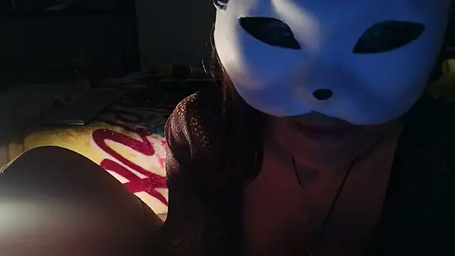 Snapshot of VeneRed chatting on 02.18.25 VeneRed online show from 02.18.25