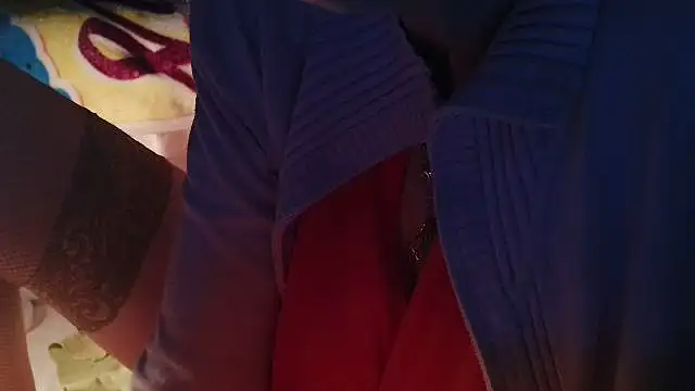 Snapshot of VeneRed chatting on 02.20.25 VeneRed online show from 02.20.25