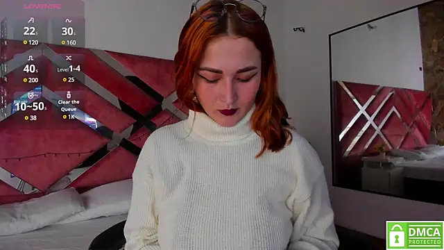 Snapshot of madame_ibby chatting on 02.01.25 madame ibby online show from 02.01.25